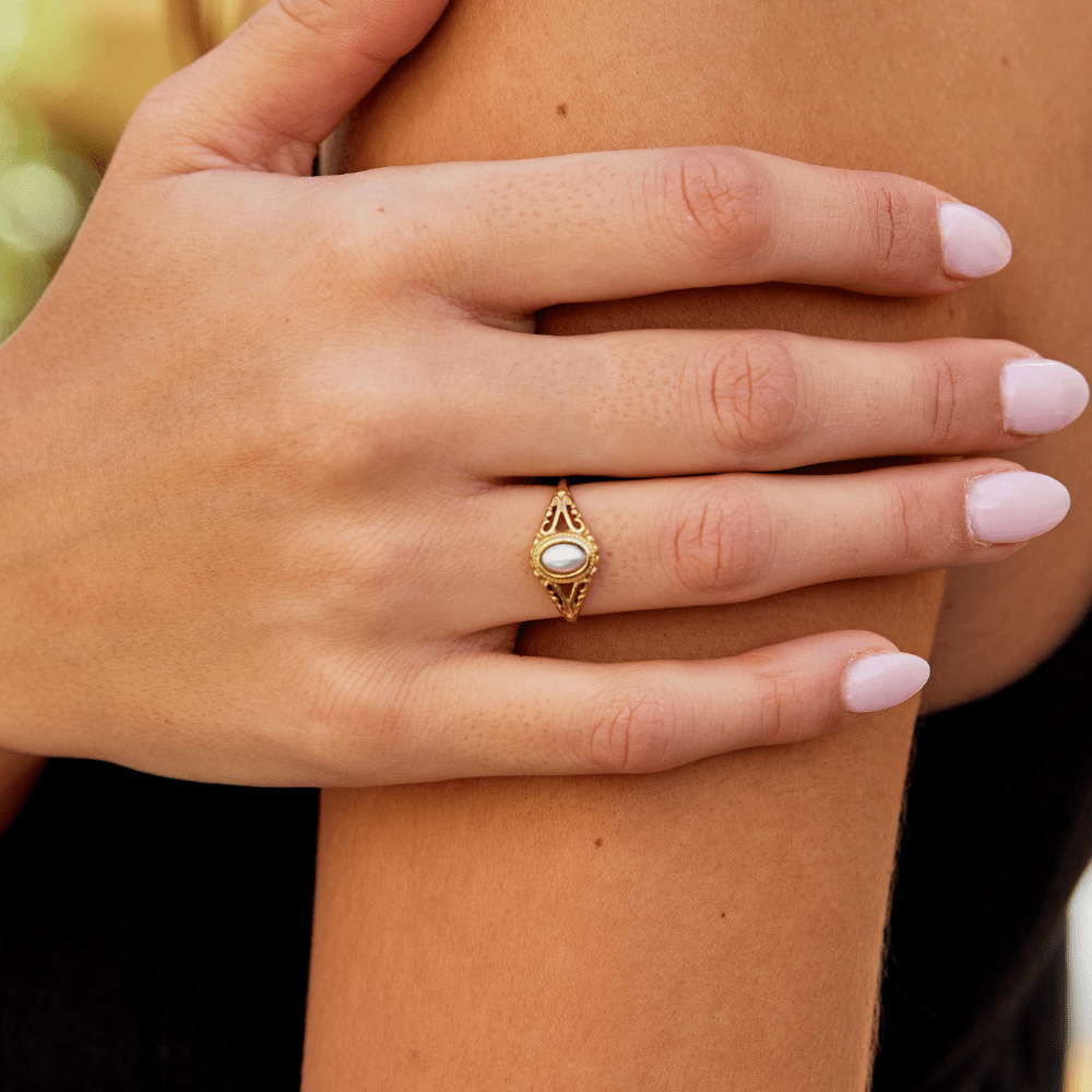 Royal Pearl Vintage Ring