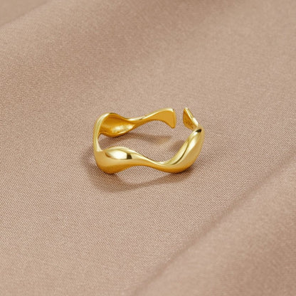 Wave Gold Ring
