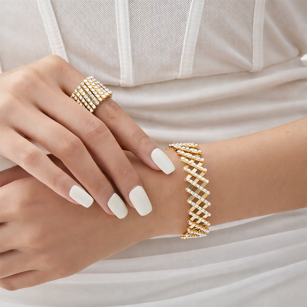 METAMORPHOSIS | 2-in-1 Elegance