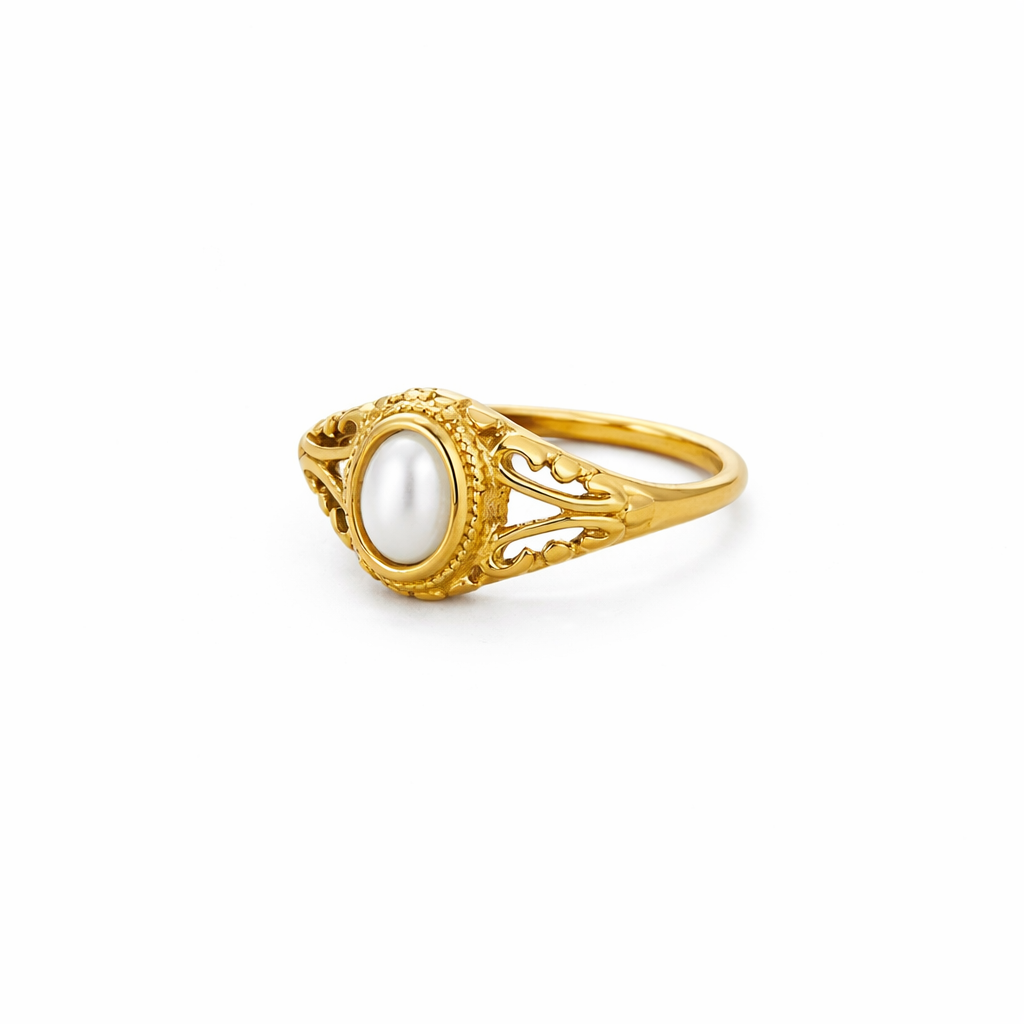 Royal Pearl Vintage Ring