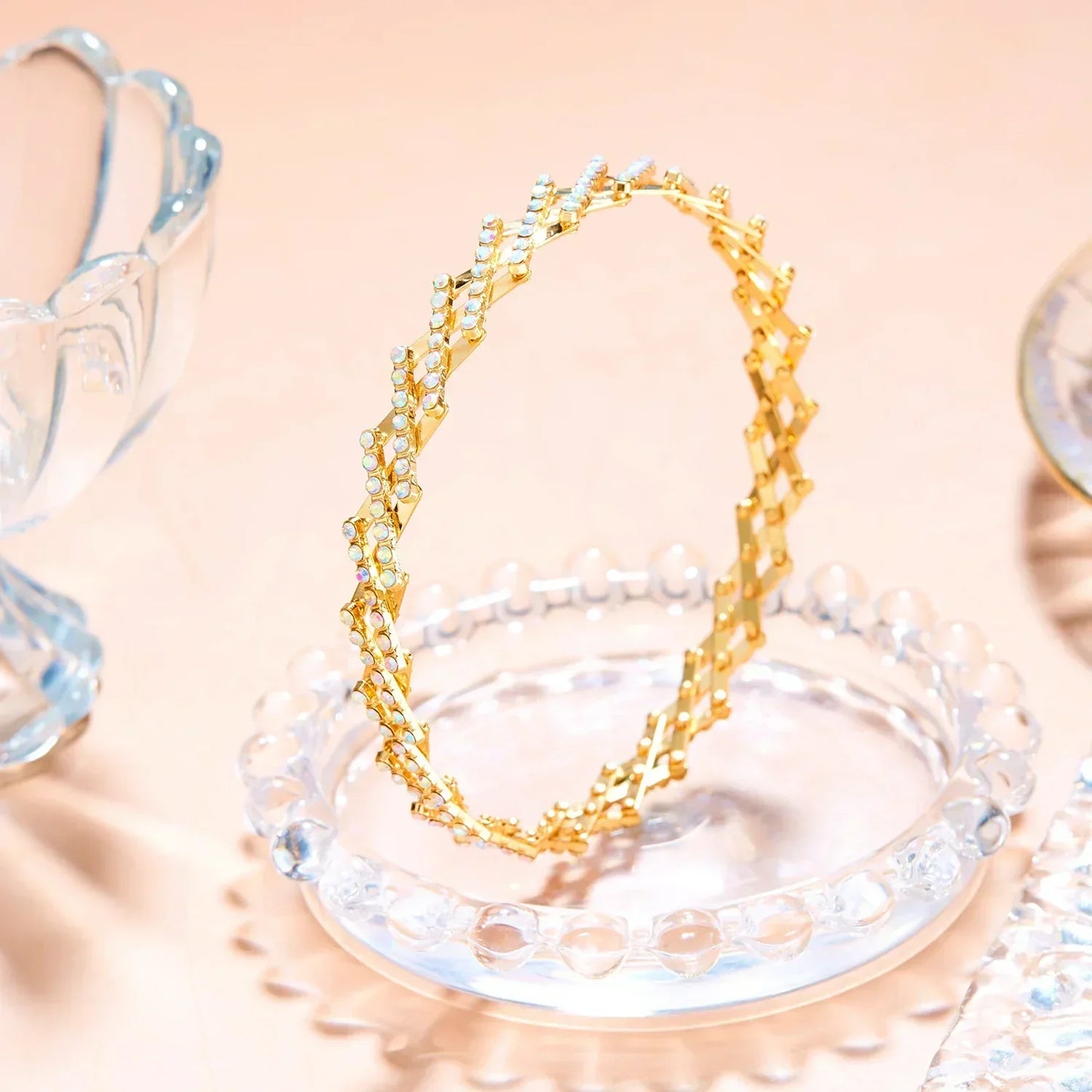 METAMORPHOSIS | 2-in-1 Elegance
