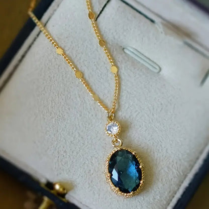 Thessia Gold Necklace