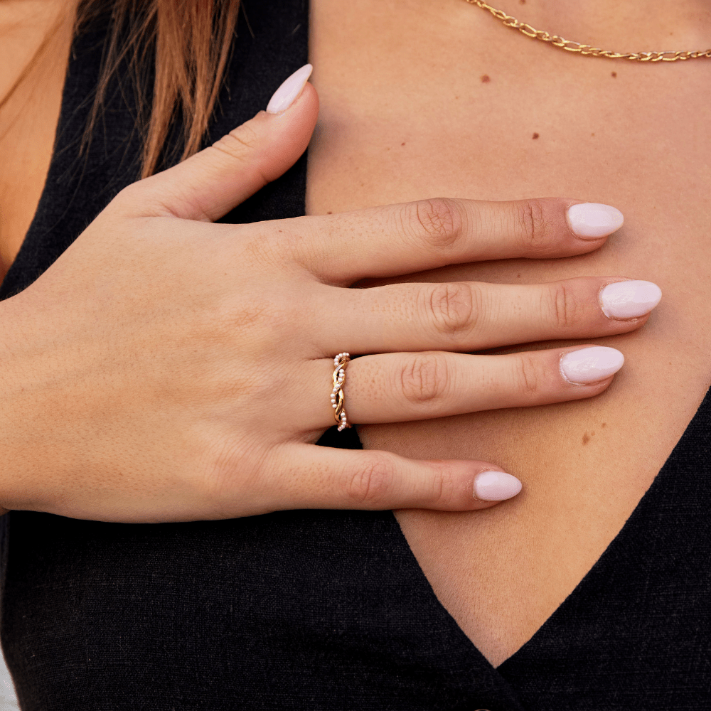 Bella Twisted Pearl Ring