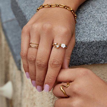 Blossom White Gold Ring