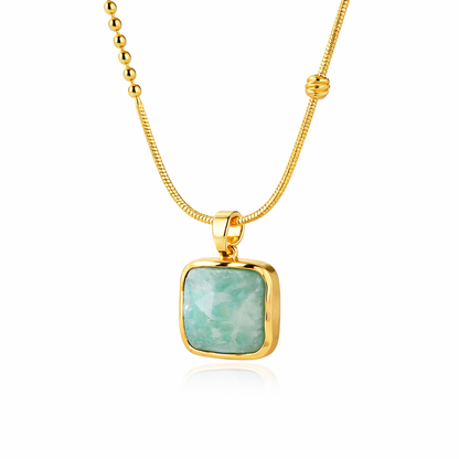 Lucia Green Pendant Necklace