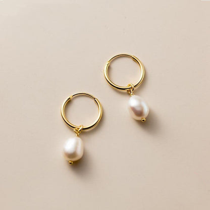 Bella Pearl Hoops