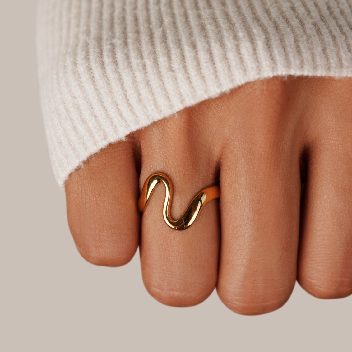 Twisted Wave Gold Ring
