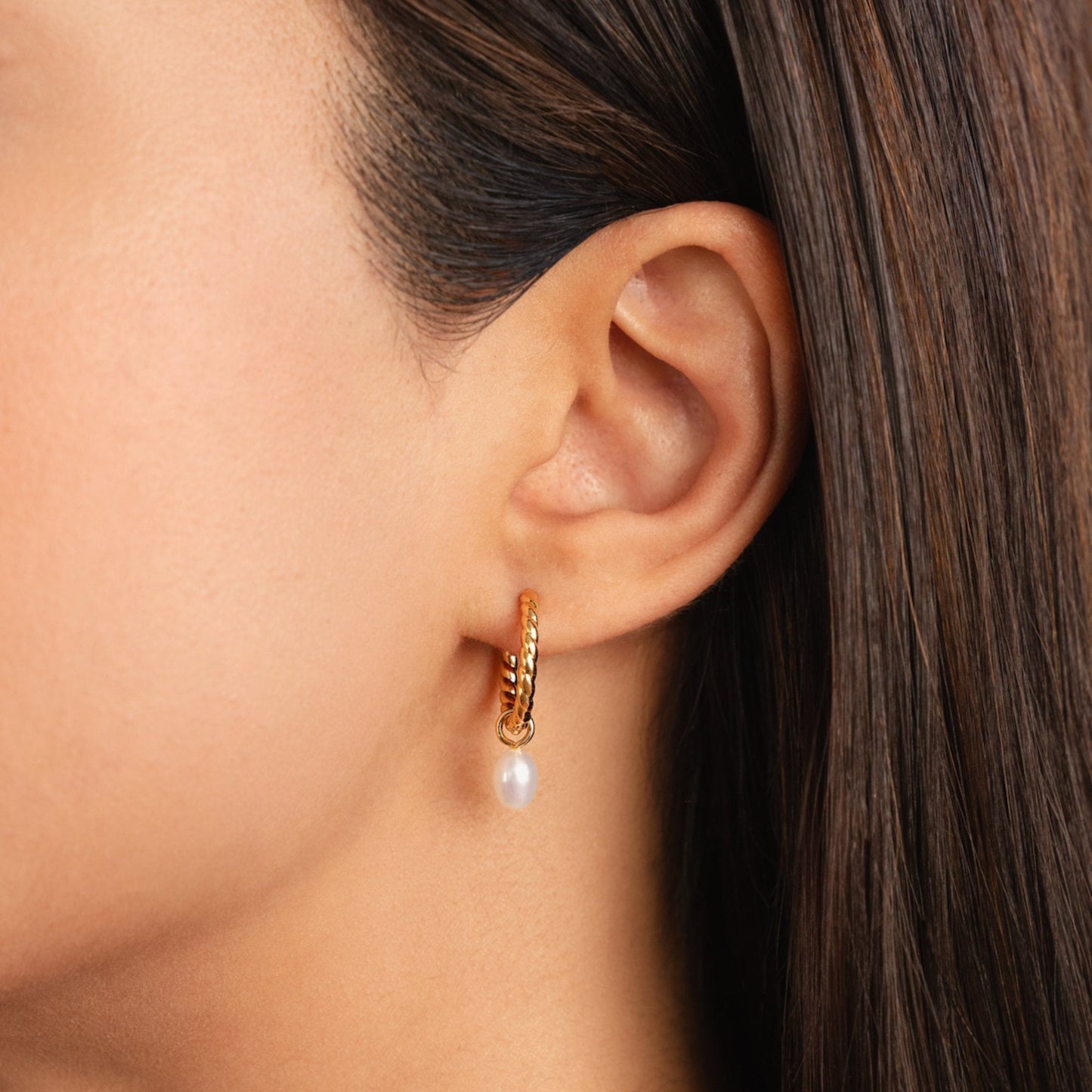 Rini Pearl Earrings