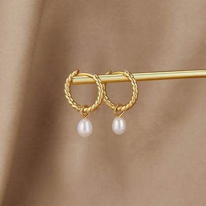 Rini Pearl Earrings