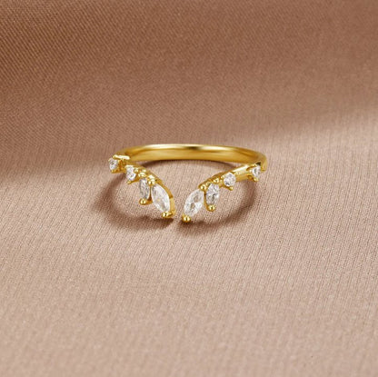 Léa Gold Ring