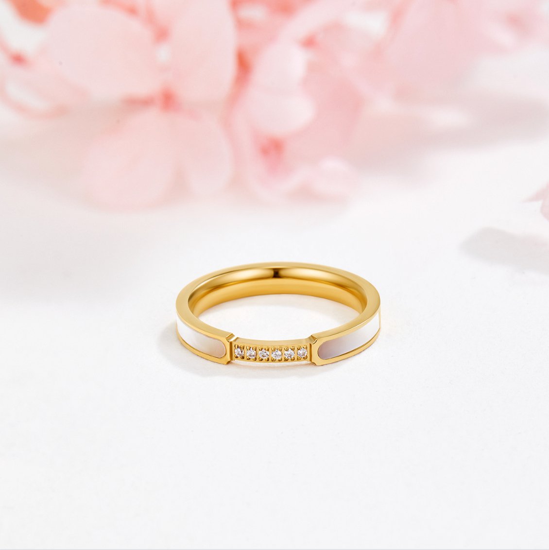 Mother-of-Pearl Crystal Ring