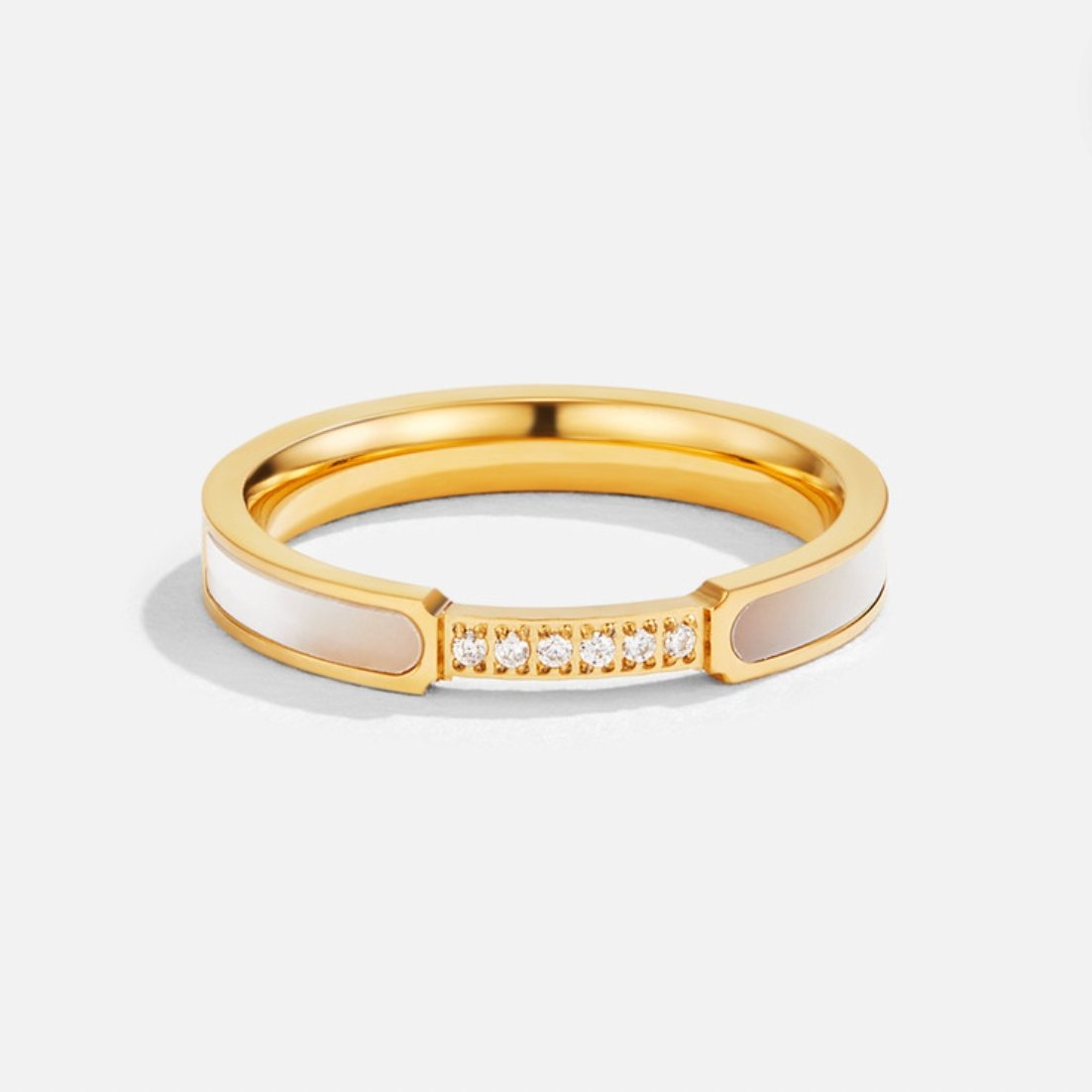 Mother-of-Pearl Crystal Ring