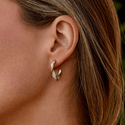 LAYA - Twisted Hoops