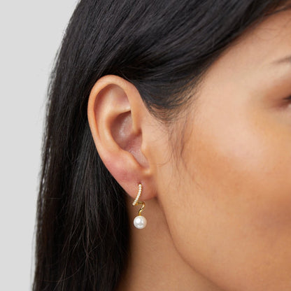 Tamara Pearl Earrings