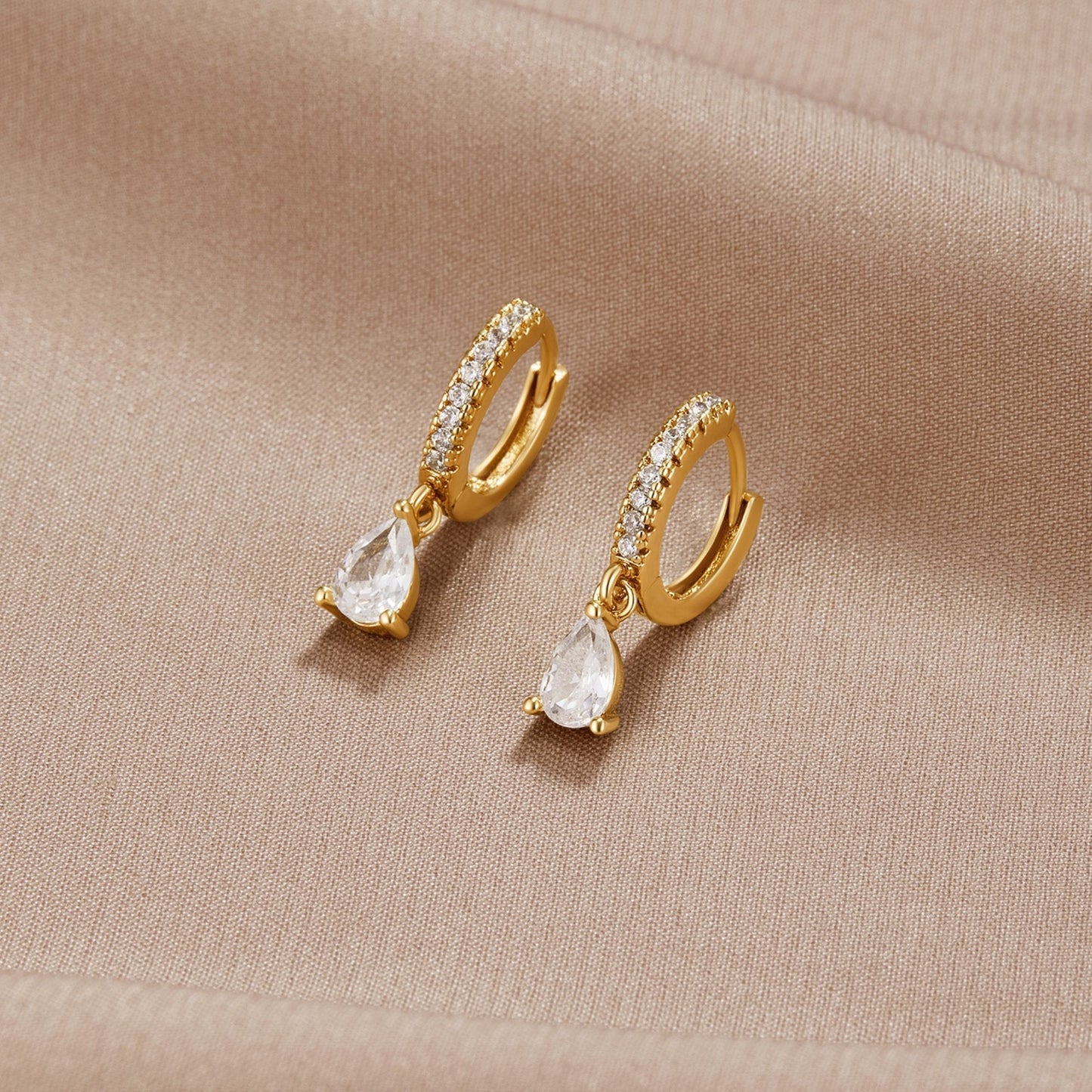 RHEA - Drop Earrings